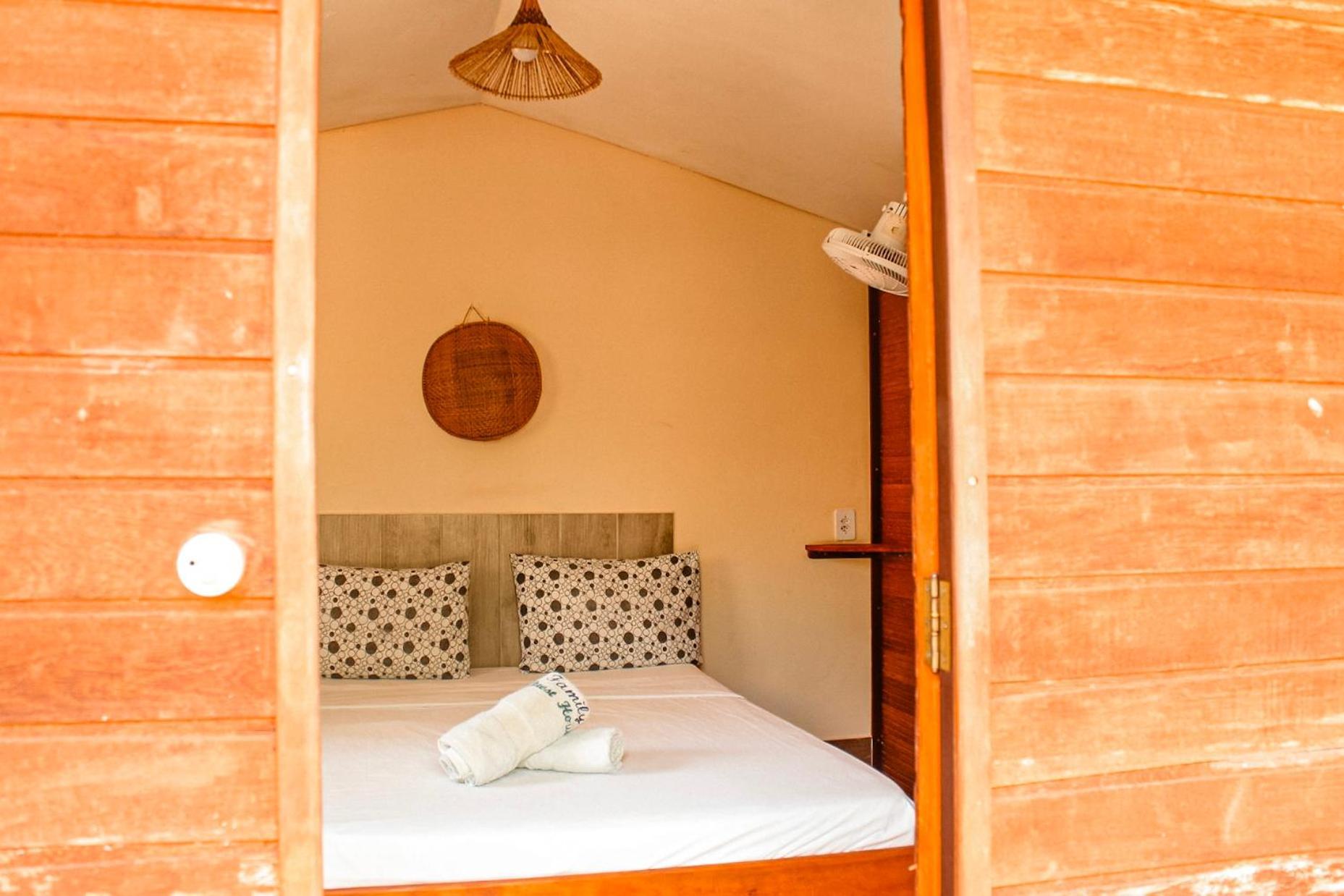 Family Guest House Velha Boipeba Buitenkant foto